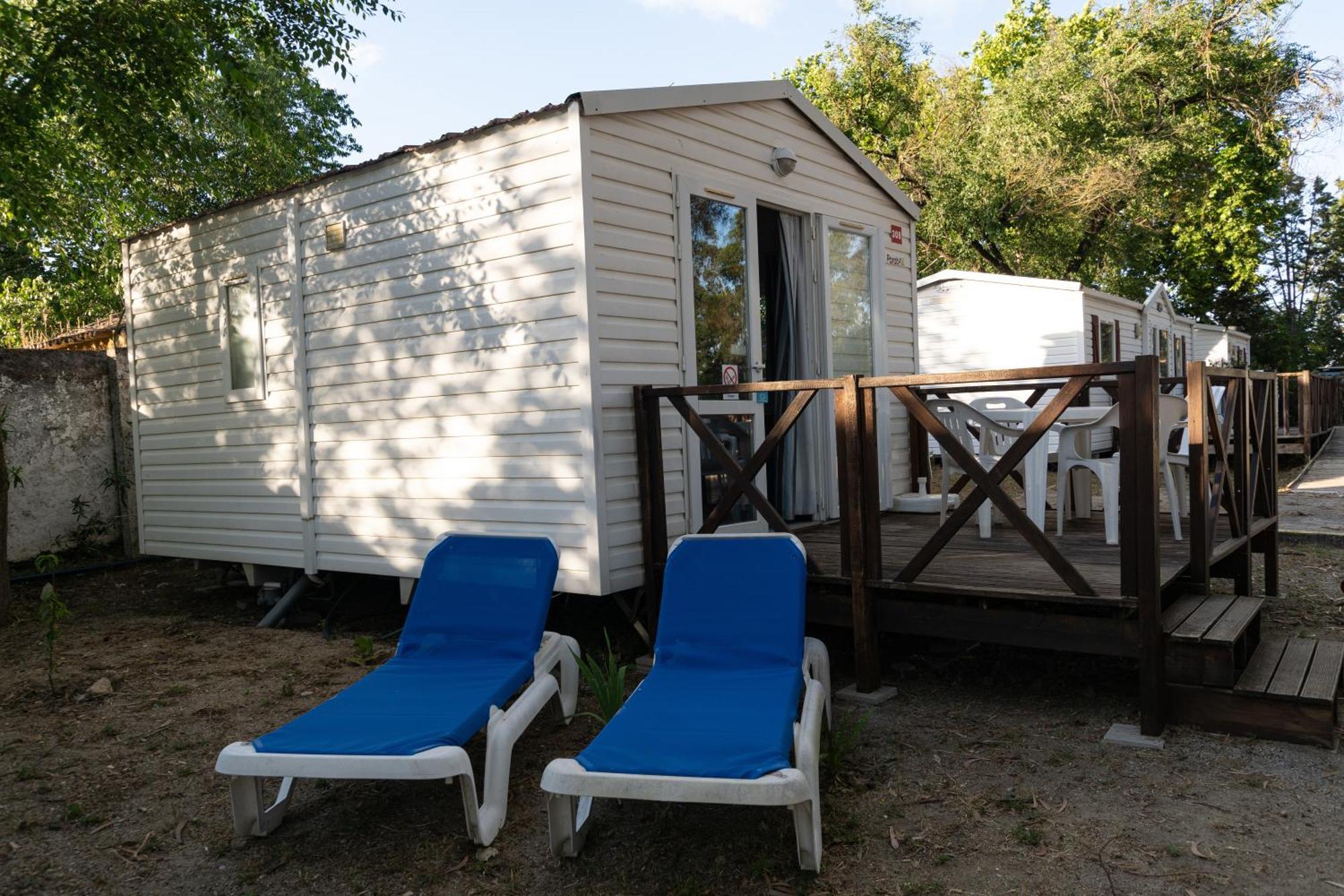 Parque De Campismo Orbitur Evora Hotell Eksteriør bilde